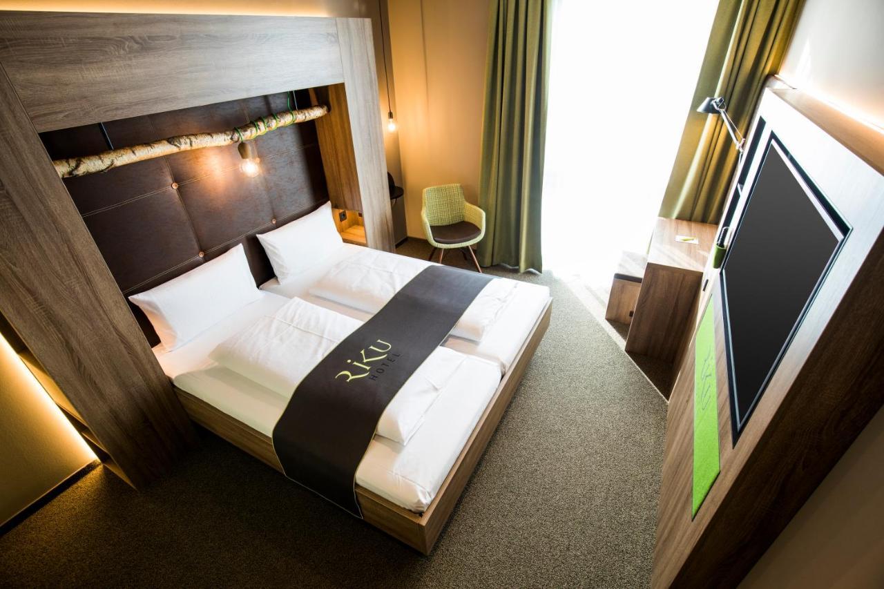 Riku Hotel Pfullendorf Buitenkant foto