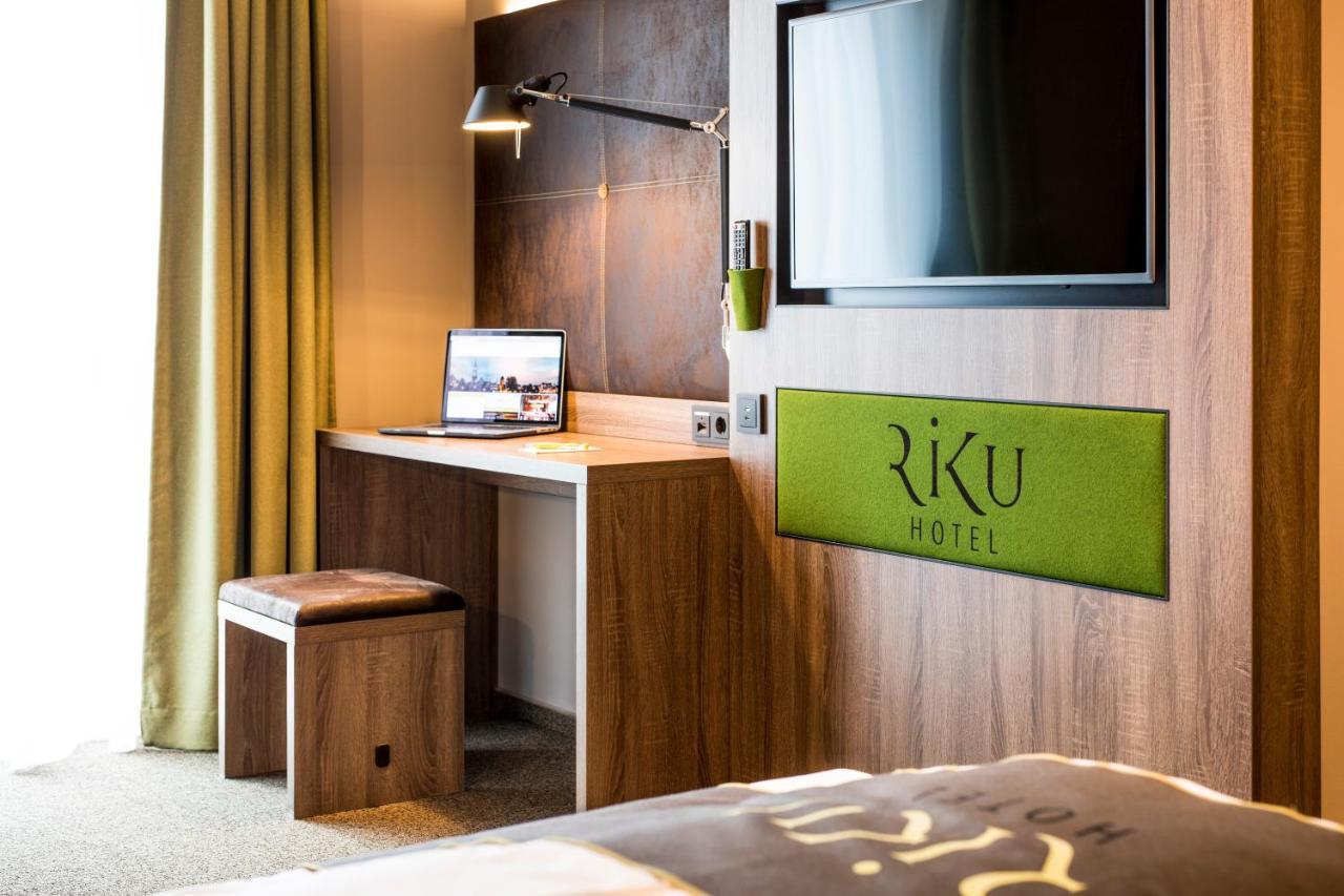 Riku Hotel Pfullendorf Buitenkant foto