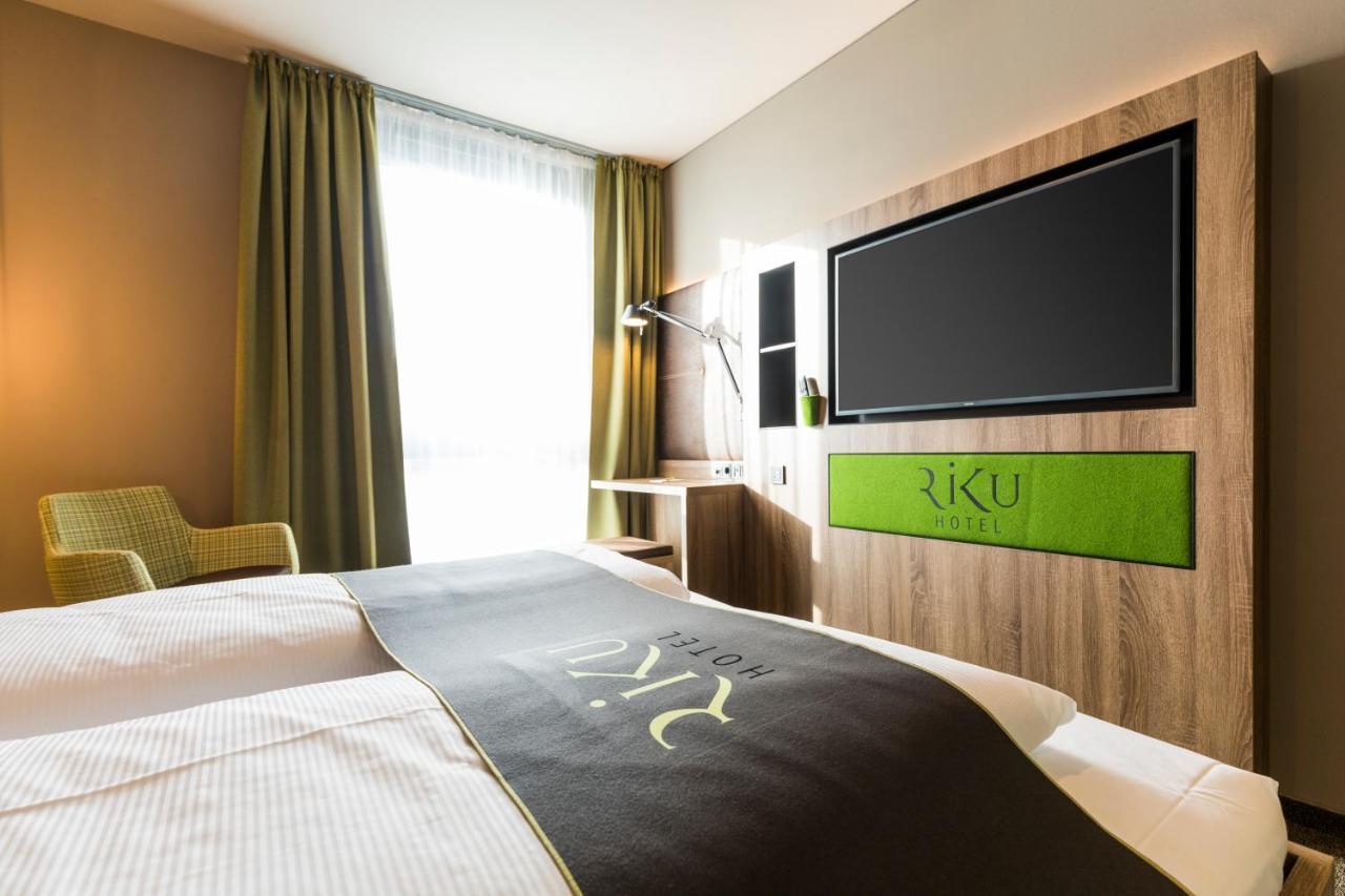 Riku Hotel Pfullendorf Buitenkant foto