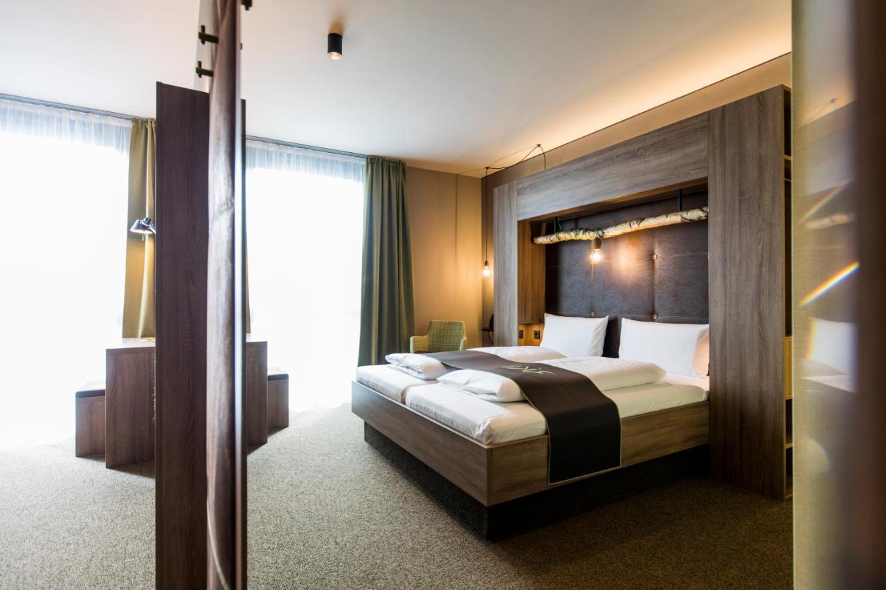 Riku Hotel Pfullendorf Buitenkant foto