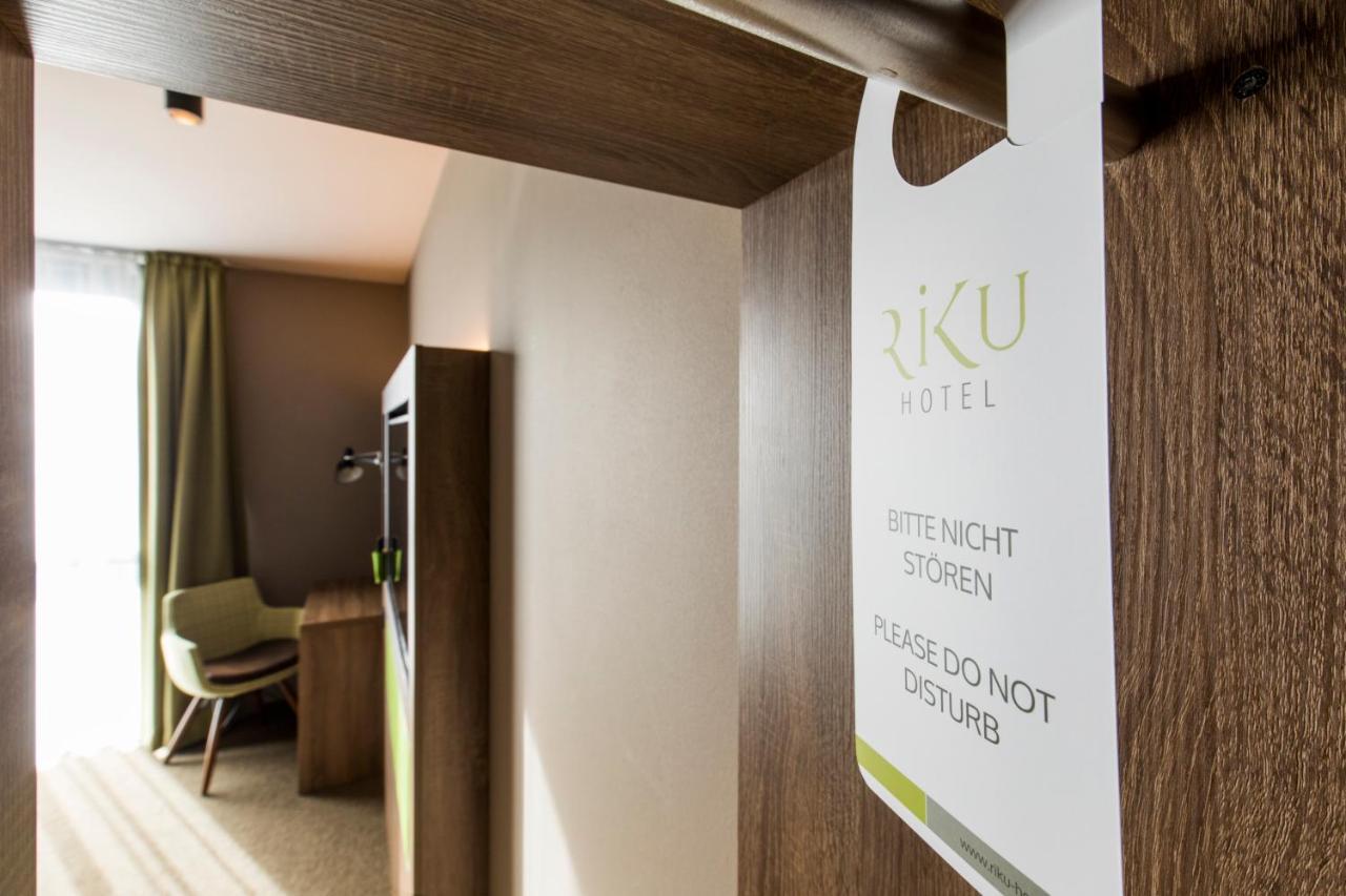Riku Hotel Pfullendorf Buitenkant foto