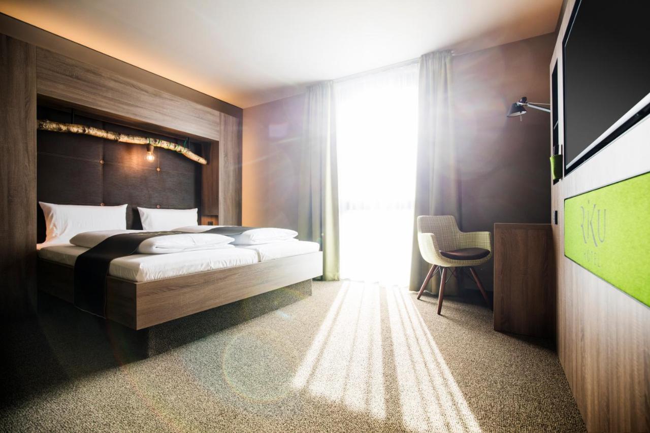 Riku Hotel Pfullendorf Buitenkant foto